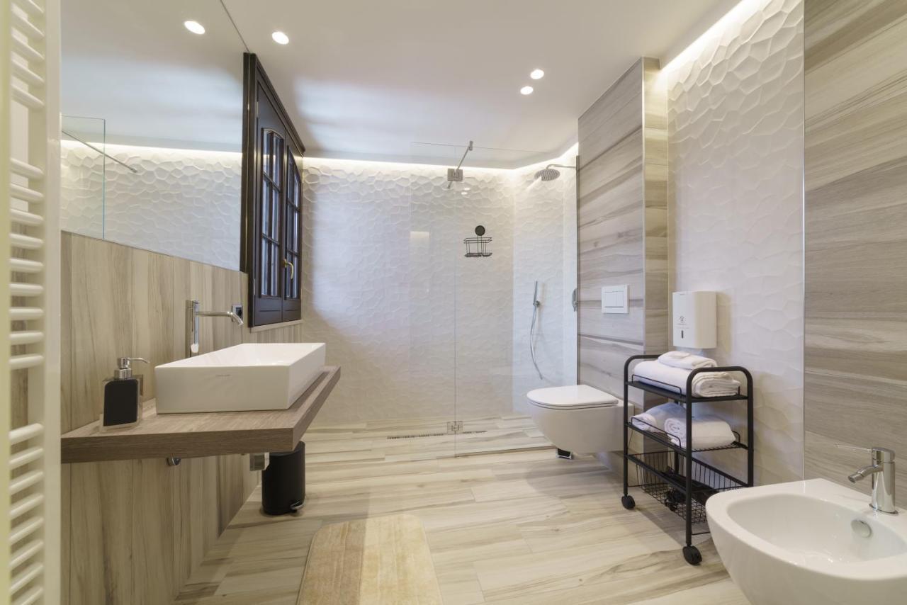 Caffetteria Luca Suite & Rooms Bronte Exteriör bild