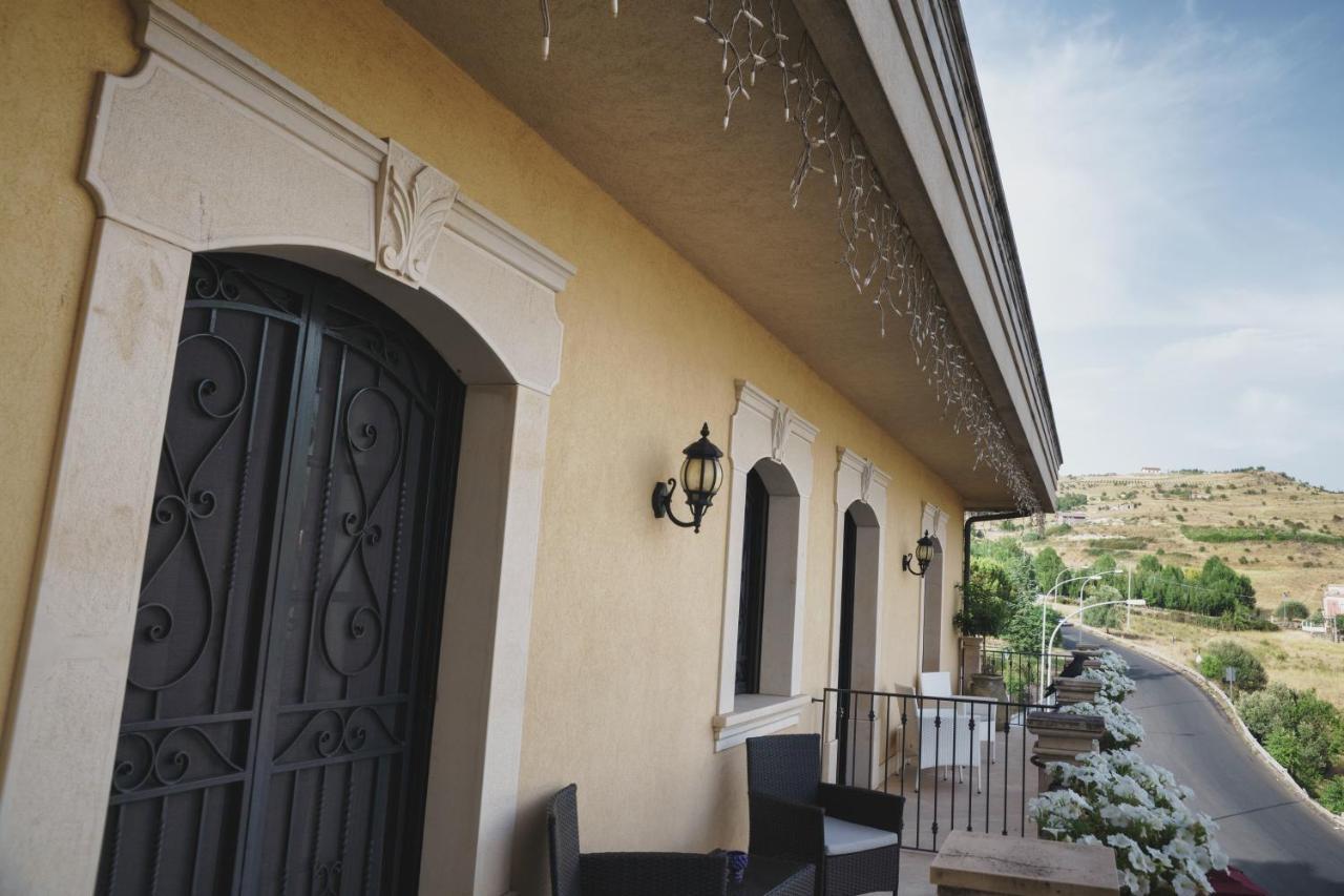 Caffetteria Luca Suite & Rooms Bronte Exteriör bild