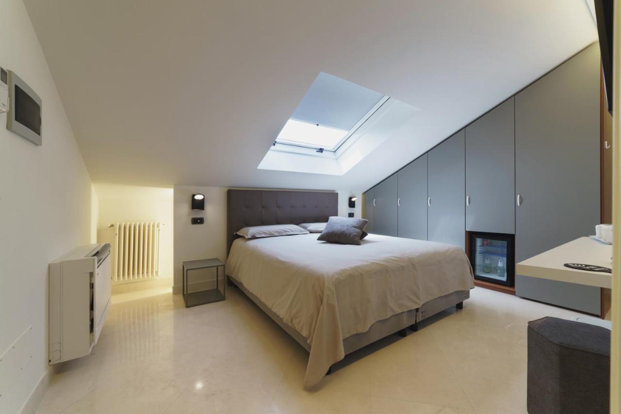Caffetteria Luca Suite & Rooms Bronte Exteriör bild
