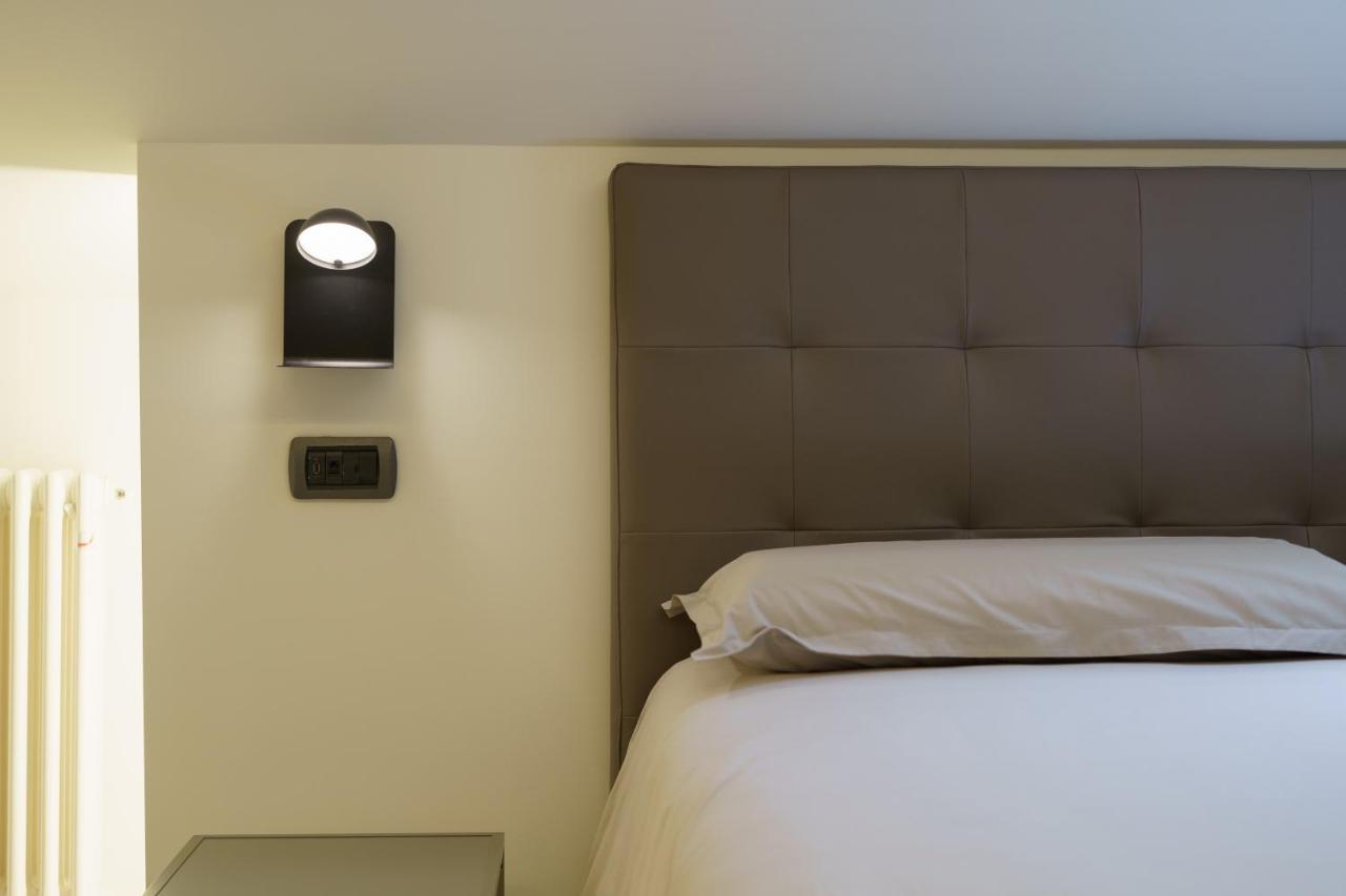 Caffetteria Luca Suite & Rooms Bronte Exteriör bild